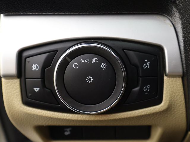 2017 Ford Explorer XLT 4WD - 22939666 - 41