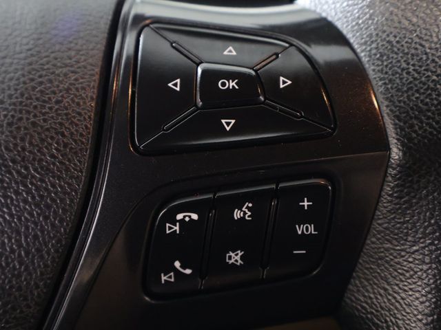 2017 Ford Explorer XLT 4WD - 22939666 - 46