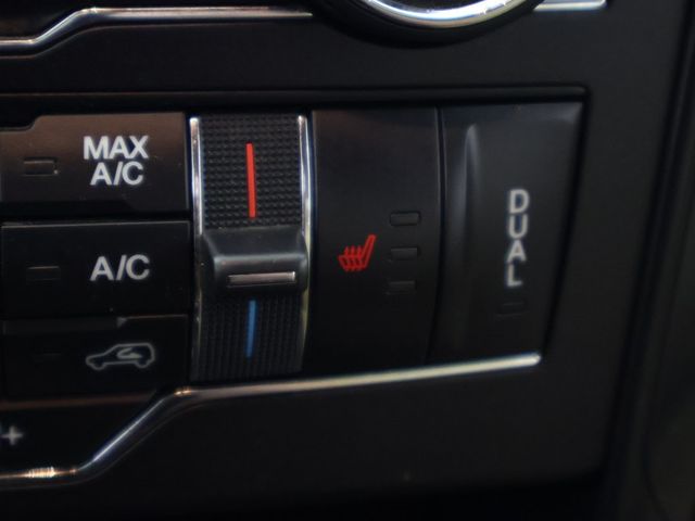 2017 Ford Explorer XLT 4WD - 22939666 - 53