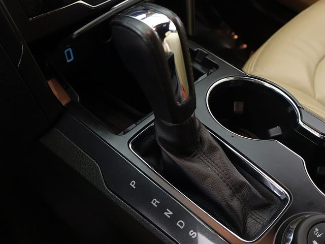 2017 Ford Explorer XLT 4WD - 22939666 - 55