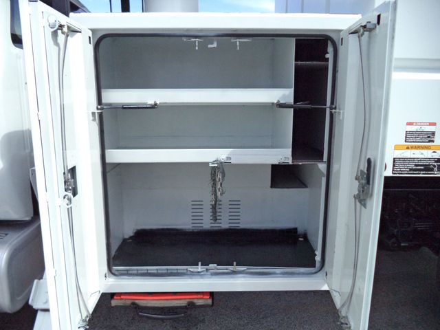 2017 Ford F750 w/ Altec LR756 56 ft  Forestry Bucket - 22940122 - 16