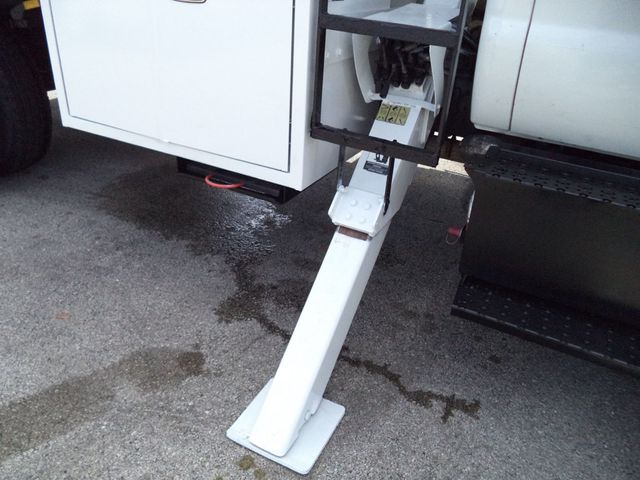 2017 Ford F750 w/ Altec LR756 56 ft  Forestry Bucket - 22940122 - 18