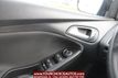 2017 Ford Focus SE Hatch - 22329000 - 23