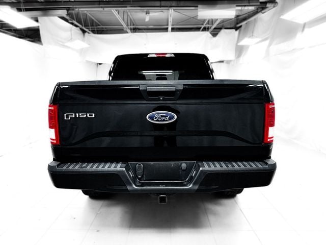 2017 Ford F-150 CREW CAB XL 4WD - 22936757 - 4