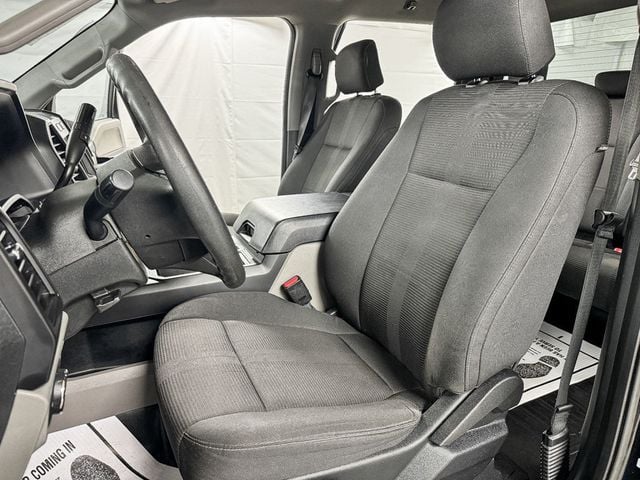 2017 Ford F-150 CREW CAB XL 4WD - 22936757 - 8