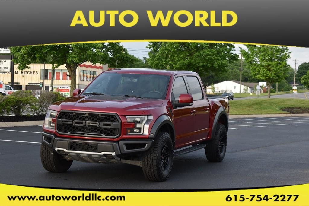 2017 Ford F-150 Raptor 4WD SuperCrew 5.5' Box - 22435604 | Video 1