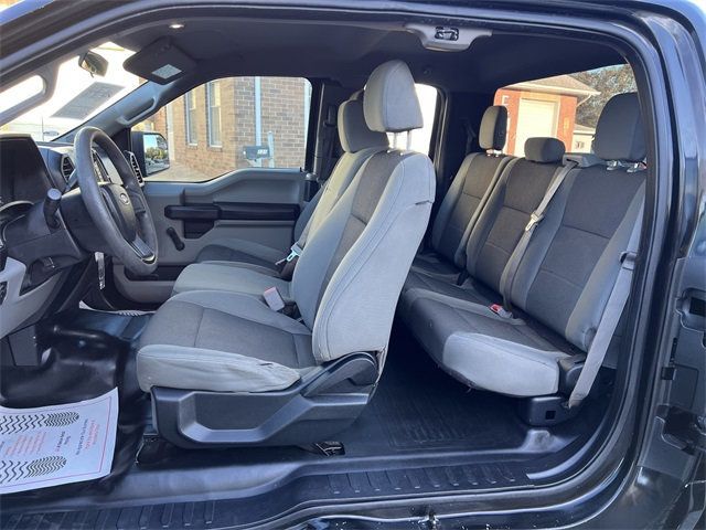 2017 Ford F-150 XL - 22940259 - 11