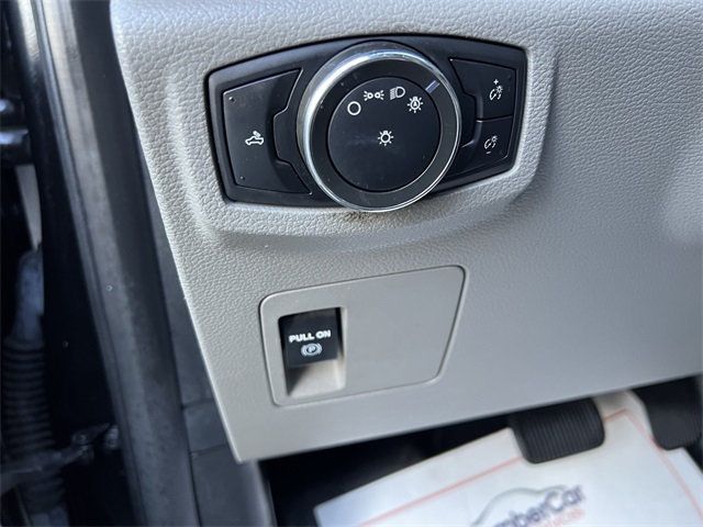 2017 Ford F-150 XL - 22940259 - 15