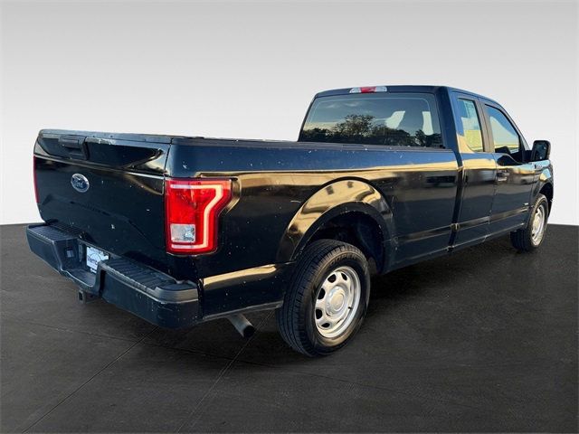 2017 Ford F-150 XL - 22940259 - 4