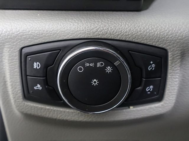 2017 Ford F-150 XL 4WD SuperCrew 5.5' Box - 22917604 - 33
