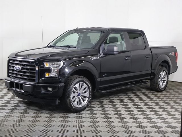 2017 Ford F-150 XL 4WD SuperCrew 5.5' Box - 22917604 - 4