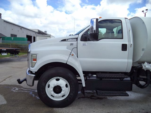 2017 Ford F-650 With Ledwell 2000 Gallon Steel Water Tank & Sprayers - 22899260 - 13