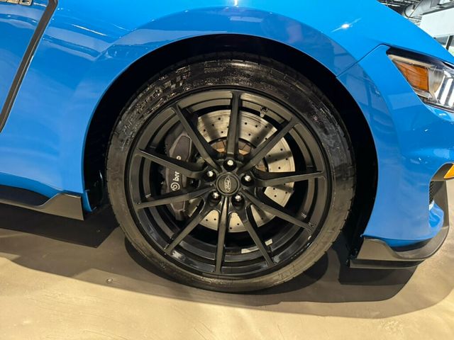 2017 Ford Mustang GT350/ElectronicsPkg/NAV/RecaroSeats/ActiveExhaust/BremboBrakes - 22913035 - 24