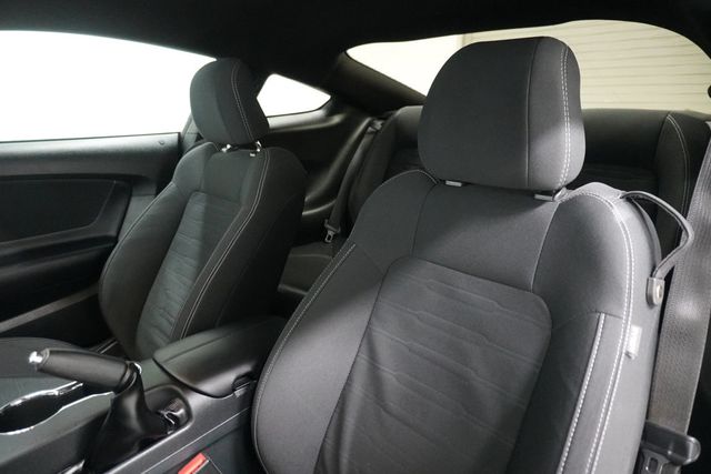 2017 Ford Mustang GT Fastback - 22900400 - 9