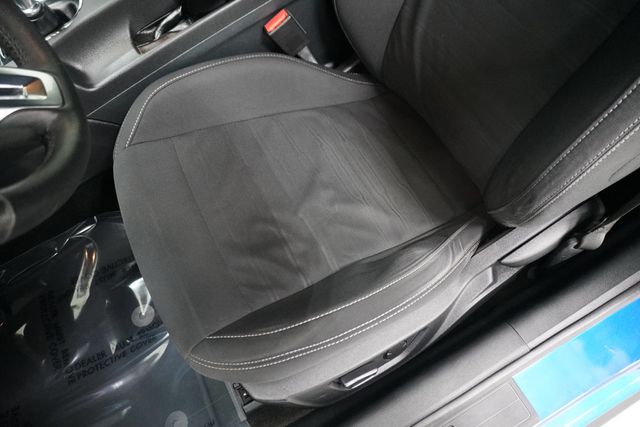 2017 Ford Mustang GT Fastback - 22900400 - 10