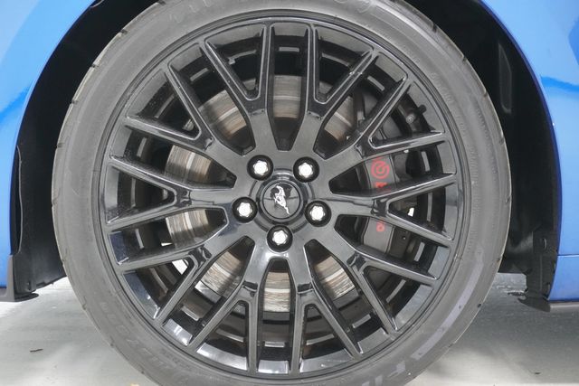 2017 Ford Mustang GT Fastback - 22900400 - 23