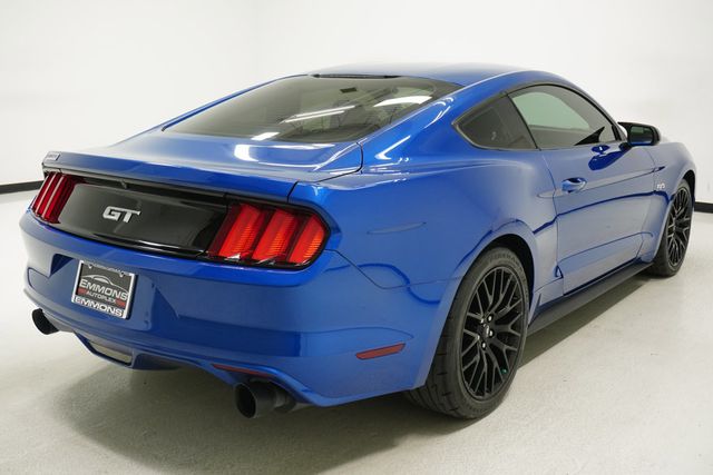 2017 Ford Mustang GT Fastback - 22900400 - 3