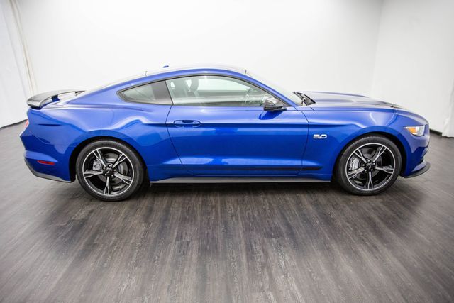 2017 Ford Mustang GT Fastback - 22385479 - 5