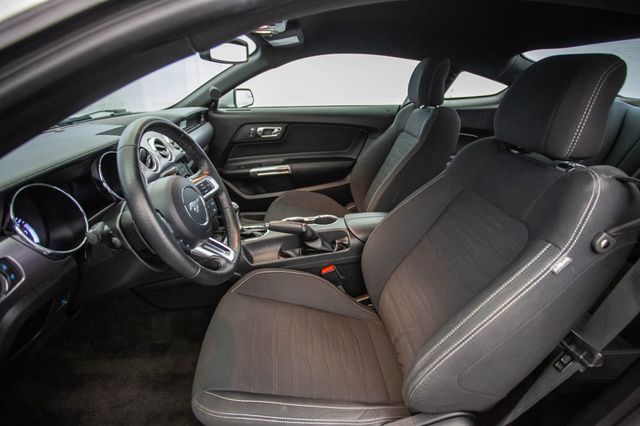 2017 Ford Mustang GT Fastback - 22888204 - 17