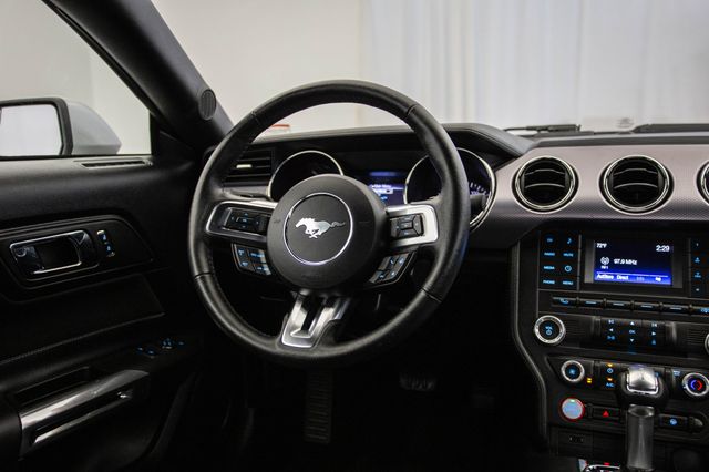 2017 Ford Mustang GT Fastback - 22888204 - 3