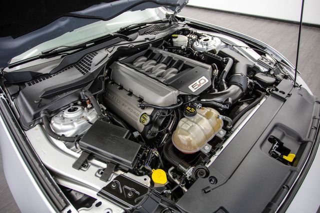 2017 Ford Mustang GT Fastback - 22888204 - 41