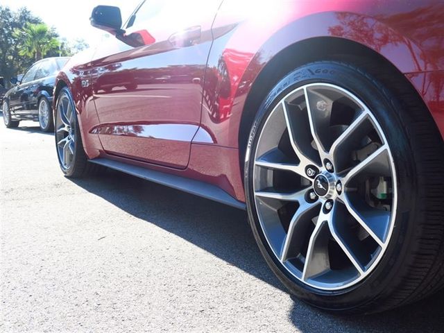 2017 Ford Mustang GT Premium Fastback - 17086395 - 10