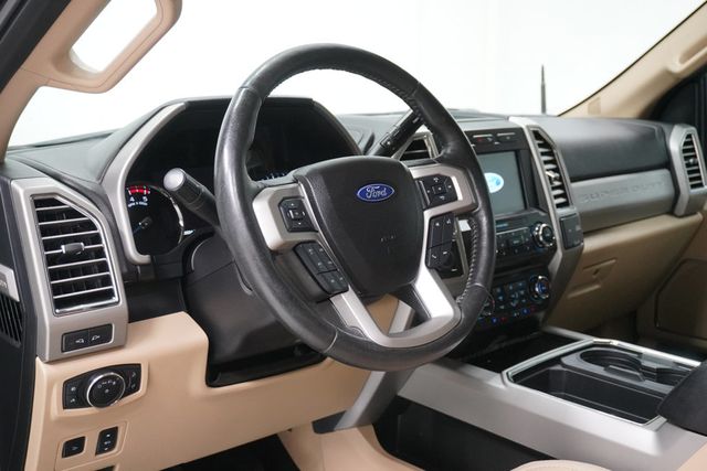 2017 Ford Super Duty F-250 SRW Lariat 4WD Crew Cab 6.75' Box - 22920845 - 10