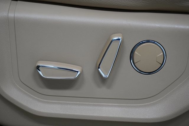 2017 Ford Super Duty F-250 SRW Lariat 4WD Crew Cab 6.75' Box - 22920845 - 15