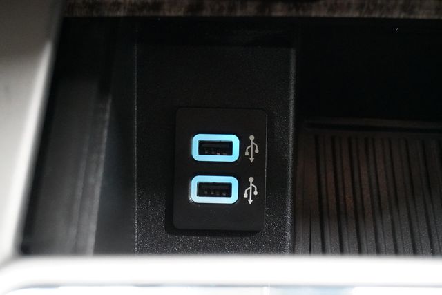 2017 Ford Super Duty F-250 SRW Lariat 4WD Crew Cab 6.75' Box - 22920845 - 23