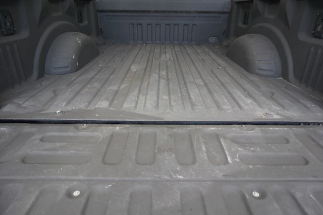 2017 Ford Super Duty F-250 SRW Lariat 4WD Crew Cab 6.75' Box - 22920845 - 29