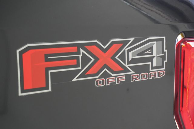 2017 Ford Super Duty F-250 SRW Lariat 4WD Crew Cab 6.75' Box - 22920845 - 6