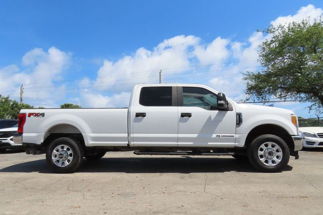 2017 FORD Super Duty F-250 SRW XL 4WD Crew Cab 8' Box - 22356337 - 33