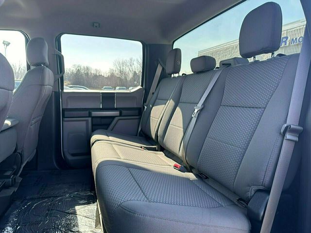 2017 Ford Super Duty F-350 DRW Cab-Chassis XLT 4WD Crew Cab 8' Box - 21339278 - 20