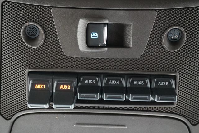 2017 Ford Super Duty F-350 SRW  - 22867809 - 28