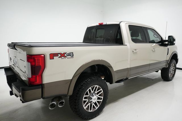 2017 Ford Super Duty F-350 SRW  - 22867809 - 2