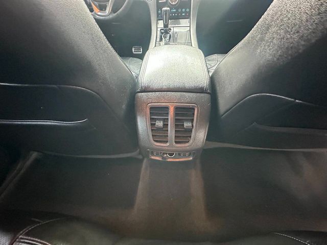 2017 Ford Taurus SHO AWD - 22899818 - 16