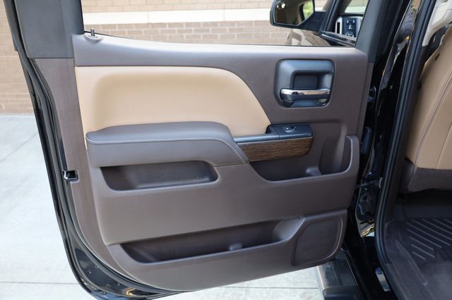 2017 GMC Sierra 1500 4WD Crew Cab 143.5" Denali - 22898873 - 16