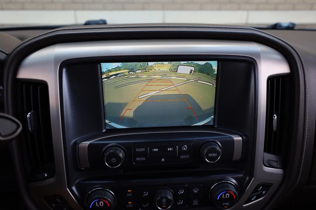 2017 GMC Sierra 1500 4WD Crew Cab 143.5" Denali - 22898873 - 35