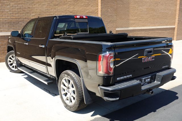 2017 GMC Sierra 1500 4WD Crew Cab 143.5" Denali - 22898873 - 7