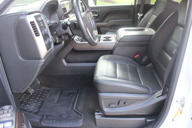 2017 GMC Sierra 2500HD 4WD Crew Cab 153.7" Denali - 22902253 - 20