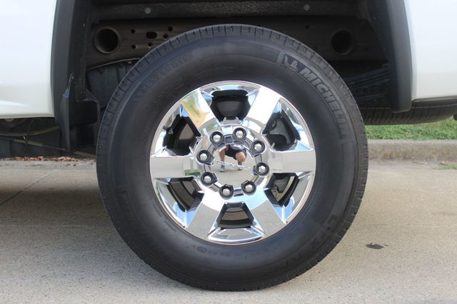 2017 GMC Sierra 2500HD 4WD Crew Cab 153.7" Denali - 22902253 - 38