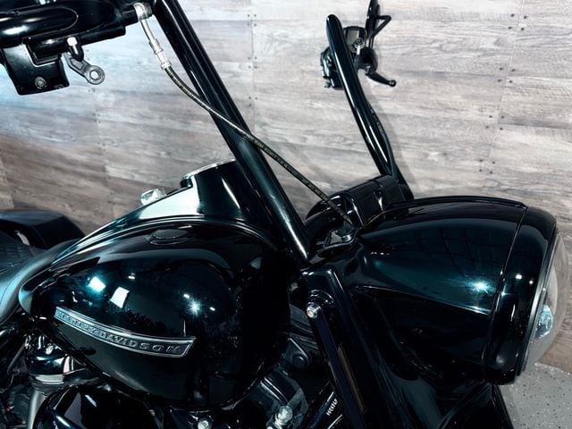 2017 Harley-Davidson FLHRXS Road King Special SUPER CLEAN! - 22878597 - 9