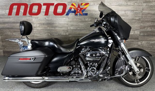 2017 Harley-Davidson FLHX Street Glide SUPER CLEAN! - 22904152 - 0