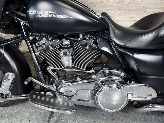 2017 Harley-Davidson FLHX Street Glide SUPER CLEAN! - 22904152 - 13