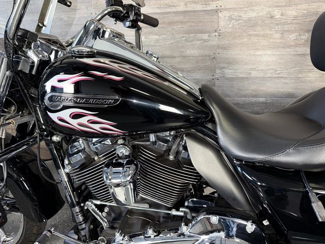 2017 Harley-Davidson FLRT Freewheeler One Owner! - 22932876 - 13