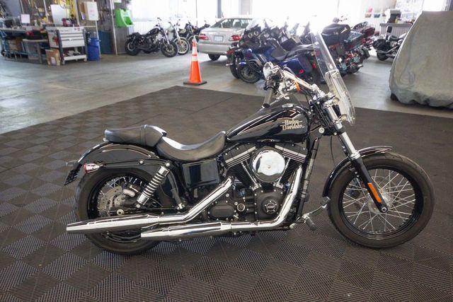 2017 Harley-Davidson Street Bob 103 FXDB - 21939165 - 4
