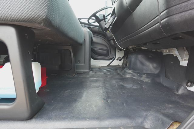 2017 HINO 338D (26ft Reefer with Lift Gate) - 22770909 - 23