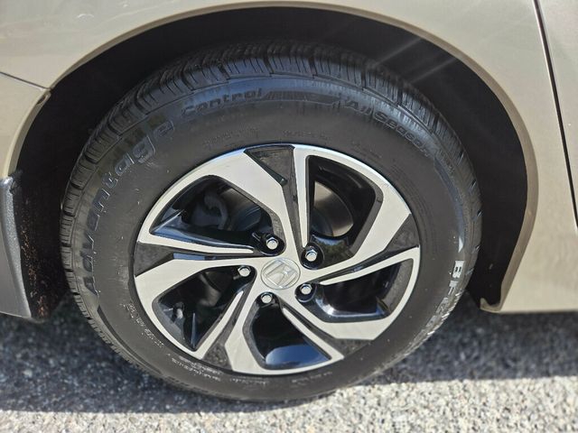 2017 Honda Accord Sedan LX CVT - 22934671 - 19