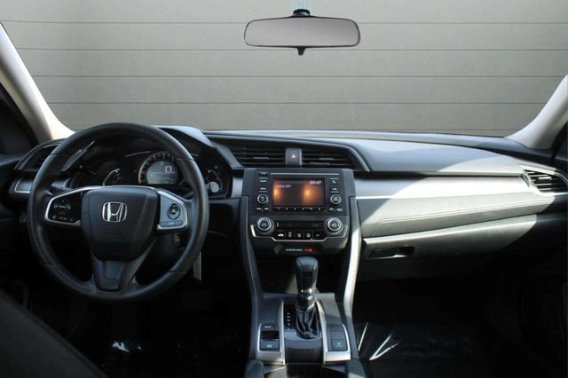 2017 Honda Civic Sedan LX CVT - 22926393 - 17