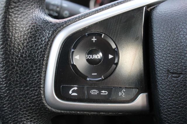 2017 Honda Civic Sedan LX CVT - 22926393 - 21